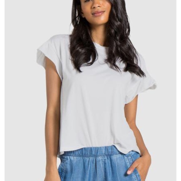 Bella Dahl Tops - NEW BELLA DAHL RUFFLE SLEEVE TEE XS